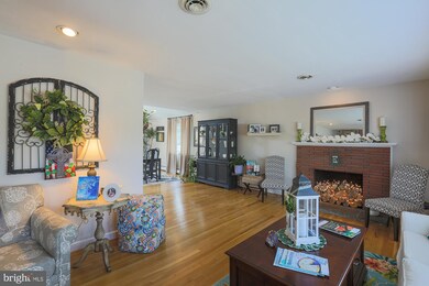 923 Starbit Rd, Towson, MD 21286 - photo 6