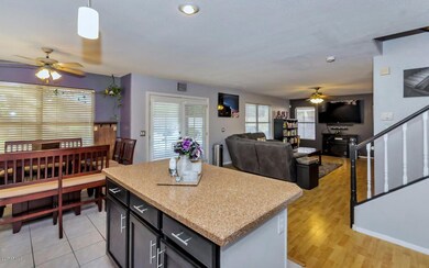 5741 W Comet Ave-large-007-12-Kitchen-15
