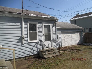 771 Kenilworth Ave, Sheffield Lake, OH 44054 - photo 4