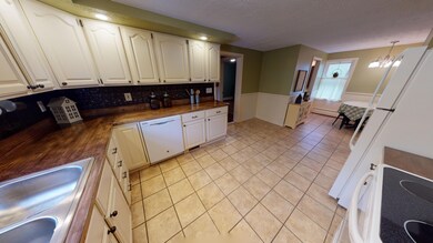 24-Richardson-Ave-Auburn-ME-04210-063020