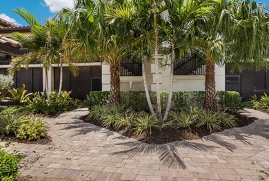 5557 Palmer Cir unit 202, Bradenton, FL 34211 - photo 2