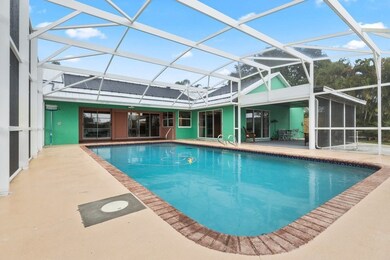 707 Fischer Dr, Sebastian, FL 32958 - photo 2
