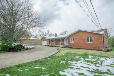 4672 Wallings Rd, North Royalton, OH 44133 - photo 3