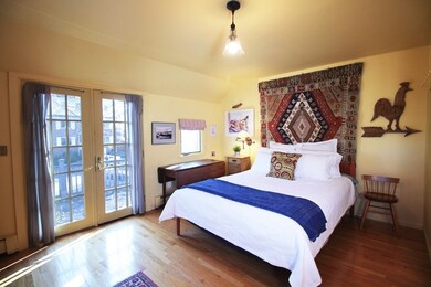 10 Coolidge St unit 10, Brookline, MA 02446 - photo 2