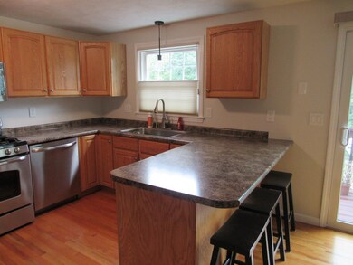 6 Lochmere Ln unit U367, Nashua, NH 03063 - photo 5