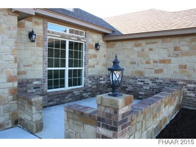 1327 Duncan Rd, Copperas Cove, TX 76522 - photo 2
