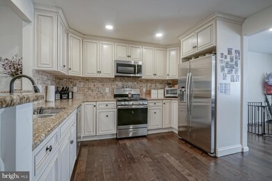 1049 Clayton Rd, Williamstown, NJ 08094 - photo 4