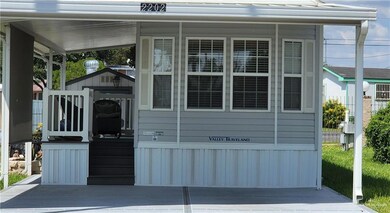 2202 Bobolink Cir W, Palmview, TX 78572 - photo 2