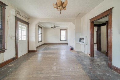 131 E 1st St, Newburg, MO 65550 - photo 5