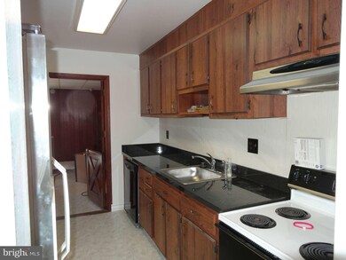 13126 Superior St, Rockville, MD 20853 - photo 6