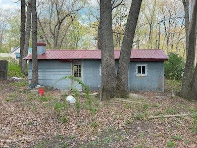 1031 Pocahontas Trail, Harrison, MI 48625 - photo 5