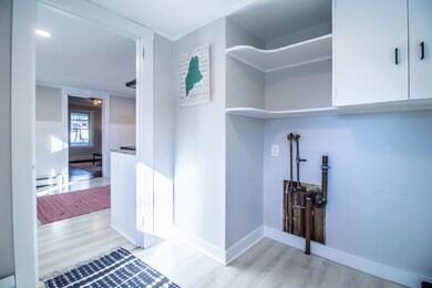 mudroom