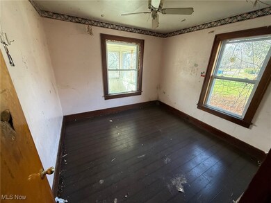 5450 Park Rd, Leavittsburg, OH 44430 - photo 7