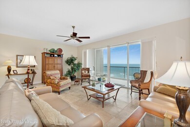 06_2065NHighwayA1A_3_FamilyRoom_HiRes