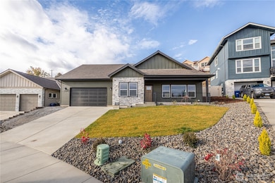1919 Westhaven, Wenatchee, WA 98801 - photo 2