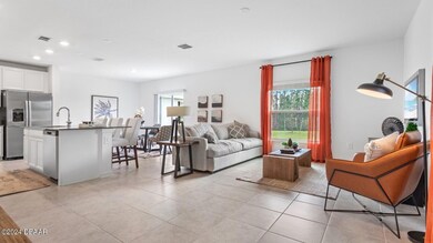 OLH_1871_Pic_Atlanta_LivingRoom_2of2_F1_