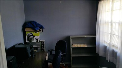 10229 Singapore Ave, El Paso, TX 79925 - photo 5