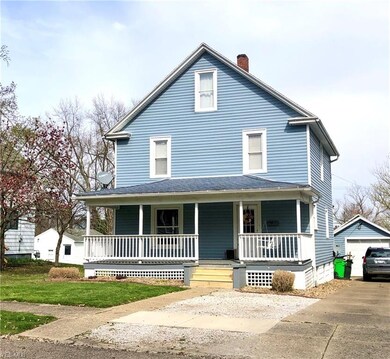 1800 sf of finished living space in this 2.5 story