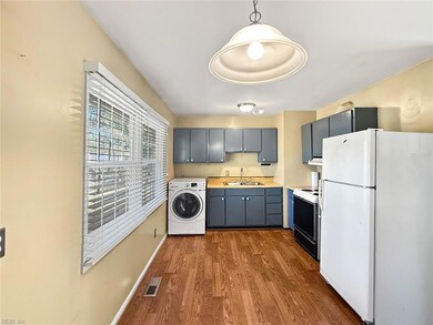 6 Brown Ct, Portsmouth, VA 23701 - photo 7