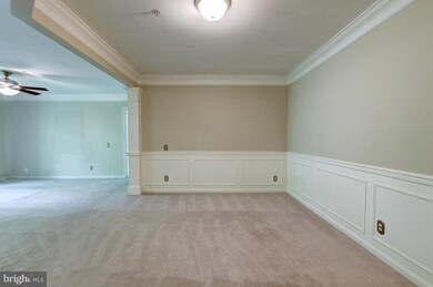 12461 Hayes Ct unit 204, Fairfax, VA 22033 - photo 6