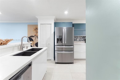 10126 Royal Palm Blvd unit 205, Coral Springs, FL 33065 - photo 6