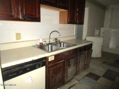 1151 Lamont St, Macon, GA 31204 - photo 5