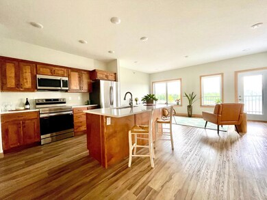 Kitchen Island 3.jpg