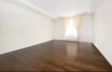 Windsor Park unit 8E, New York, NY 10019 - photo 4