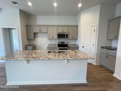 003 KITCHEN