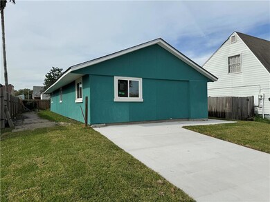 5544 Grand Bayou Dr, New Orleans, LA 70129 - photo 2