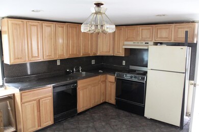 108 Midway Pines Ln, Kunkletown, PA 18058 - photo 2