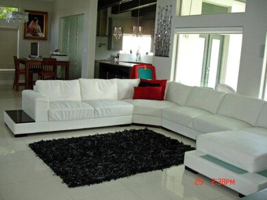 2206 W Jordan Dr, Edinburg, TX 78539 - photo 6