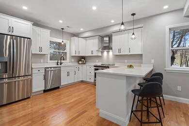 10 Clifton St, Saugus, MA 01906 - photo 2