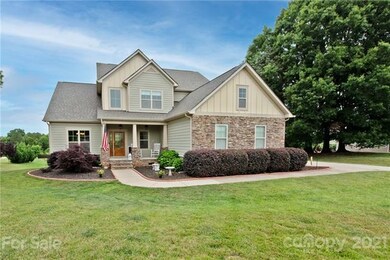 437 Castlegate Way