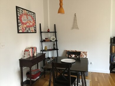 19 Wiget St unit 503, Boston, MA 02113 - photo 3