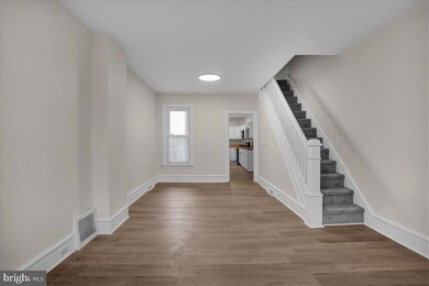 1444 N Front St, Reading, PA 19601 - photo 4