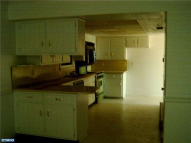 5435 Pottsville Pike, Leesport, PA 19533 - photo 6