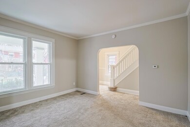3609 Myrtle Ave 7