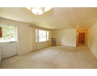 23 Brentwood Dr, Holden, MA 01520 - photo 3