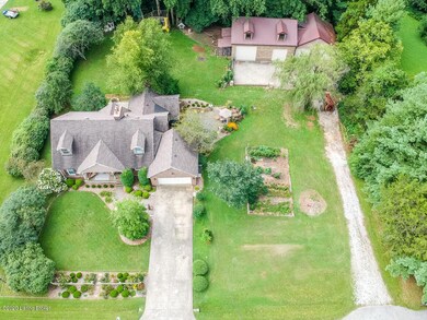 7400 Mayrow Dr, Louisville, KY 40291 - photo 3