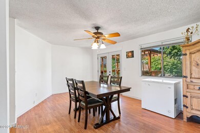 1620 Selah Loop Rd-8