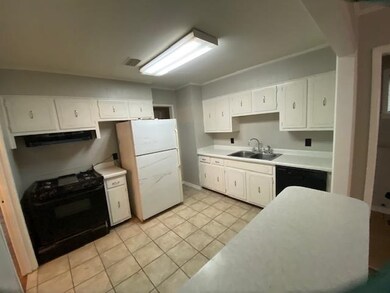 1474 N Graham St, Memphis, TN 38108 - photo 6