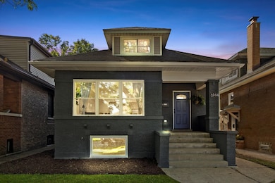 6144 N Maplewood Ave, Chicago, IL 60659 - photo 2