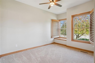 4602 143rd St, Urbandale, IA 50323 - photo 3