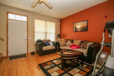 2765 Crinkle Root Dr unit 5, Fitchburg, WI 53711 - photo 4