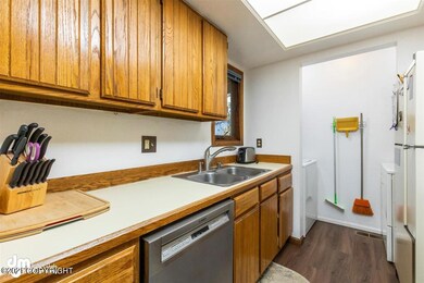 14-Kitchen 20200923-DW-5774