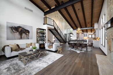 91_edwards_pointe_interior_great_a