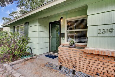 2319 Althea Dr, Houston, TX 77018 - photo 3