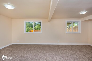 621 W 89th Ave Anchorage AK-large-005-28