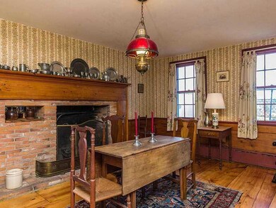 Family Room.